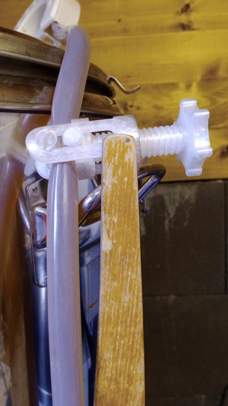 Škrtidlo na vyslazování a scezování